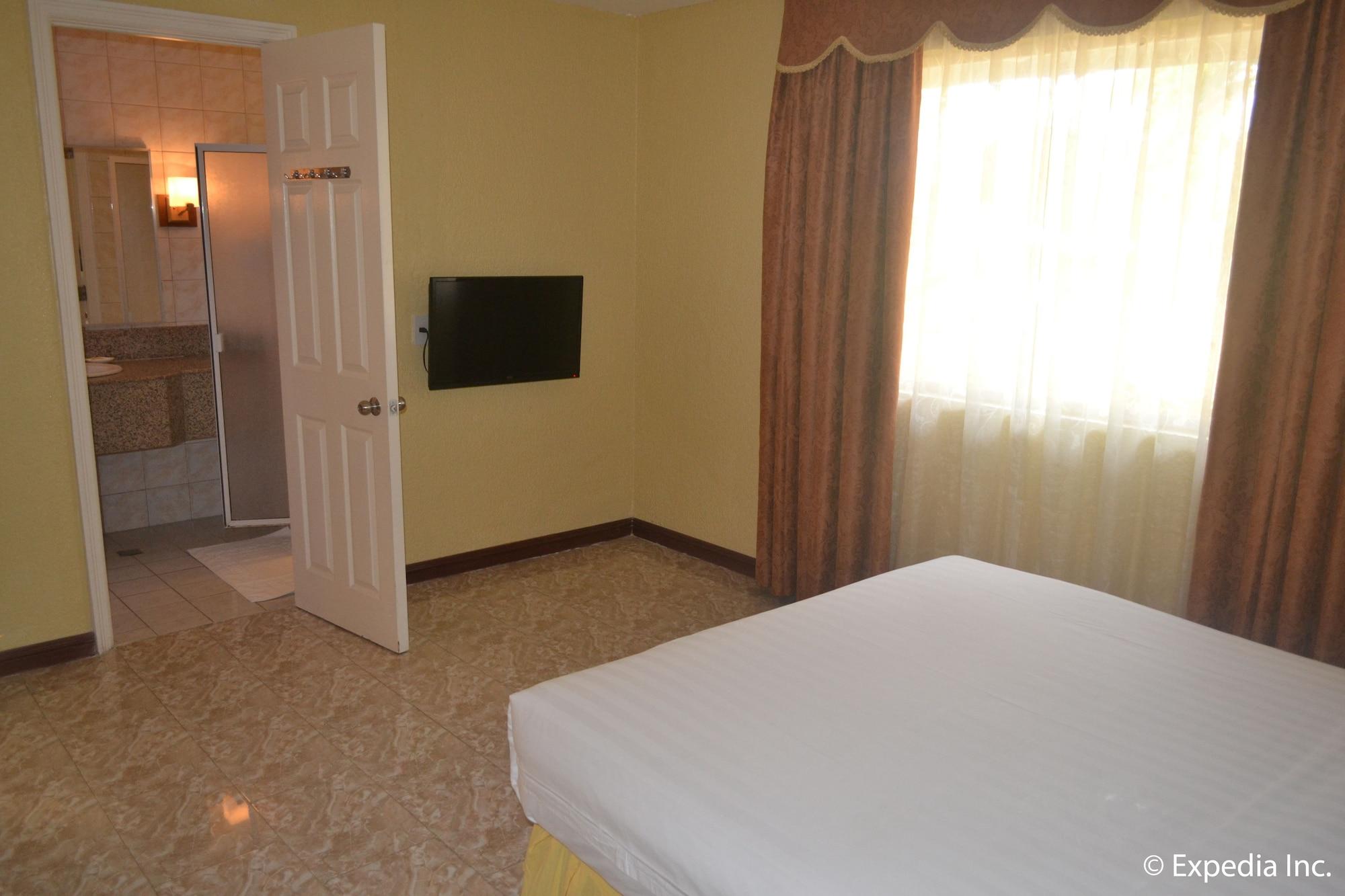 Fontana Hotel And Villas - Fontana Hot Spring Leisure Parks Mabalacat Exterior photo