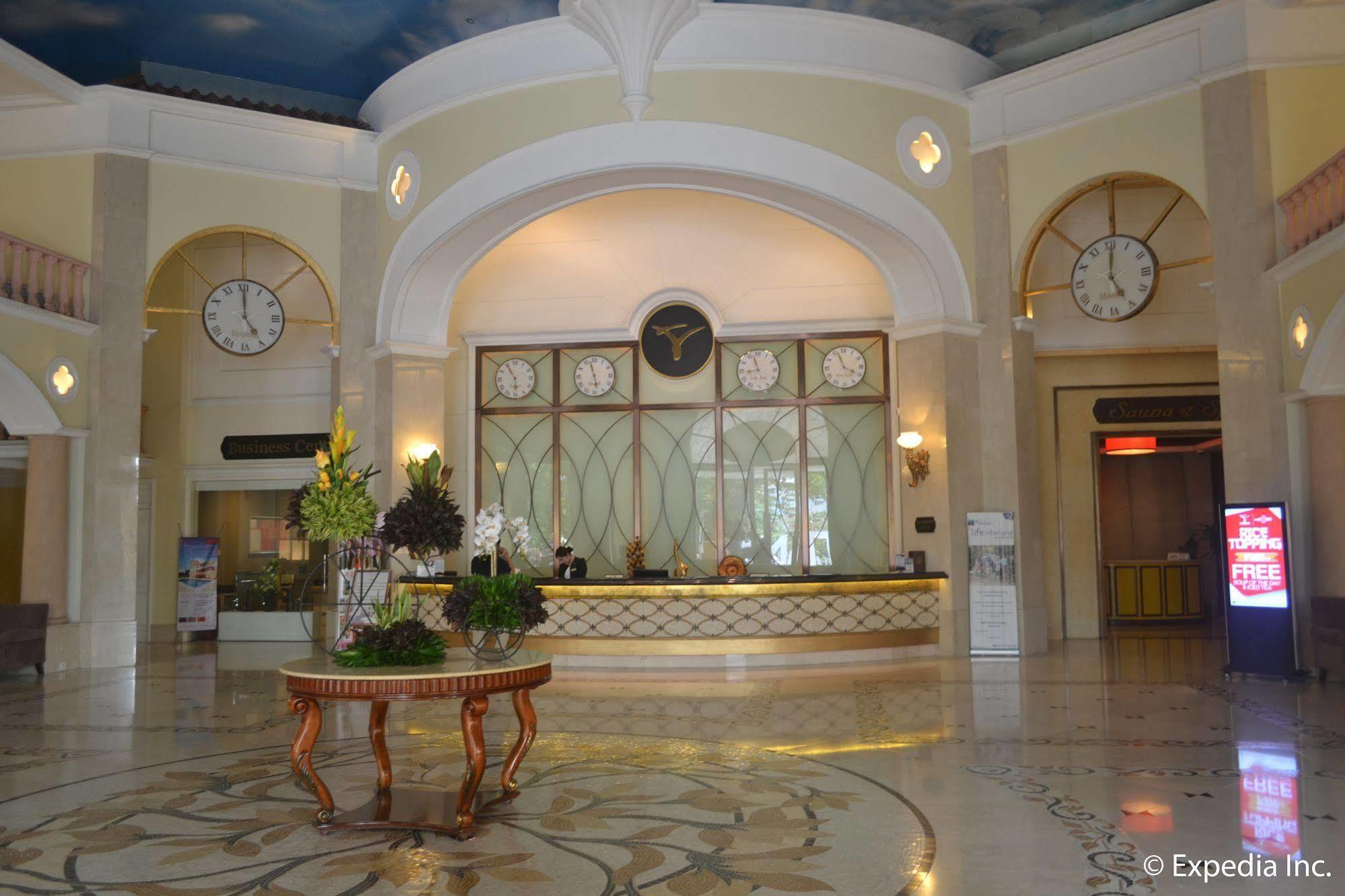 Fontana Hotel And Villas - Fontana Hot Spring Leisure Parks Mabalacat Exterior photo
